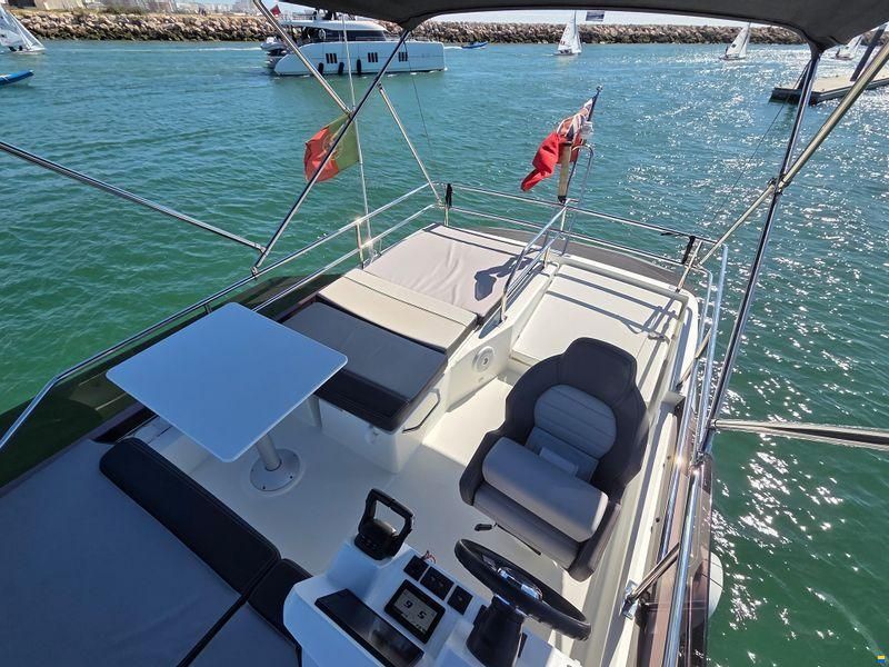 Jeanneau Merry Fisher 1095 Fly
