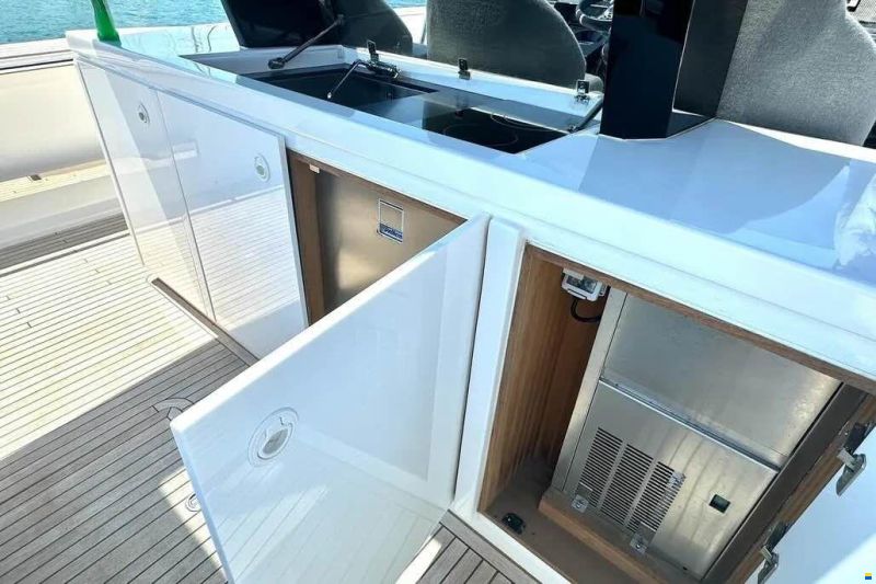 Pardo Yachts 43