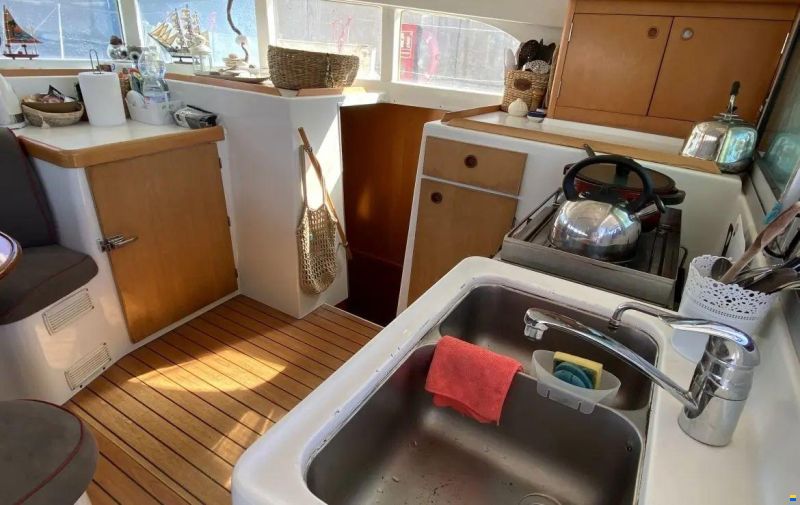 Lagoon 380