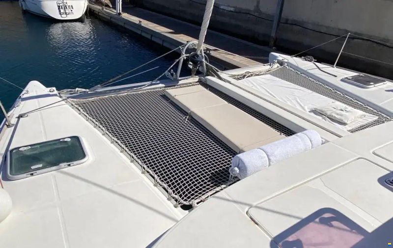 Lagoon 380