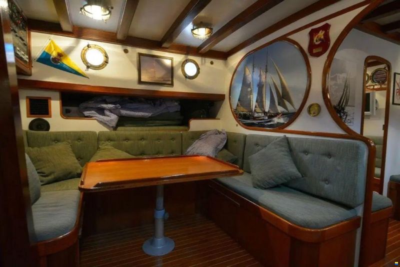Custom Boats Staysail Schooner