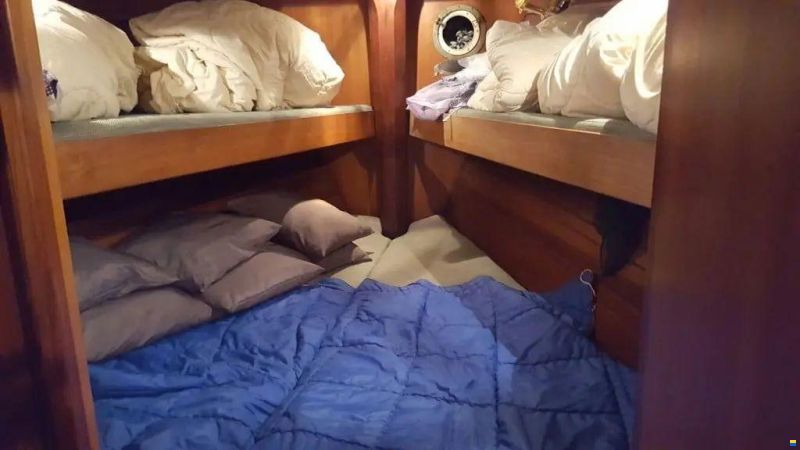 Custom Boats Staysail Schooner