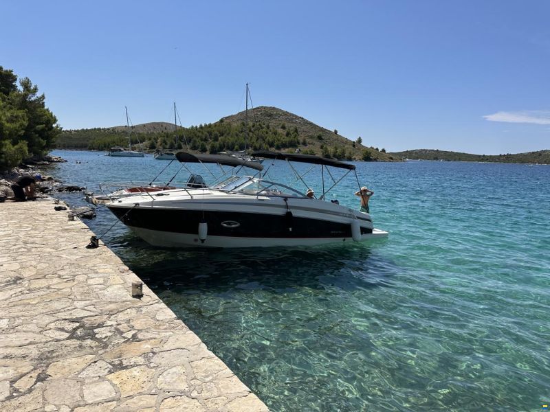 Bayliner 742