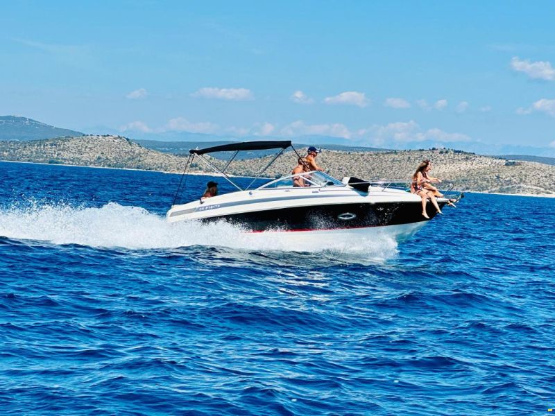 Bayliner 742
