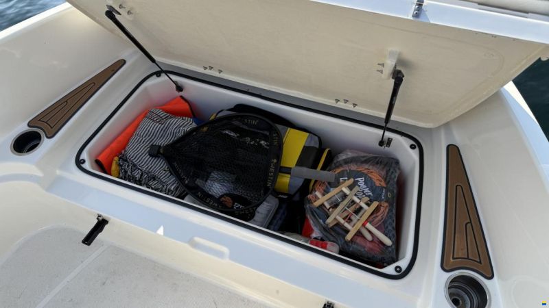 Quicksilver Activ 555 Open