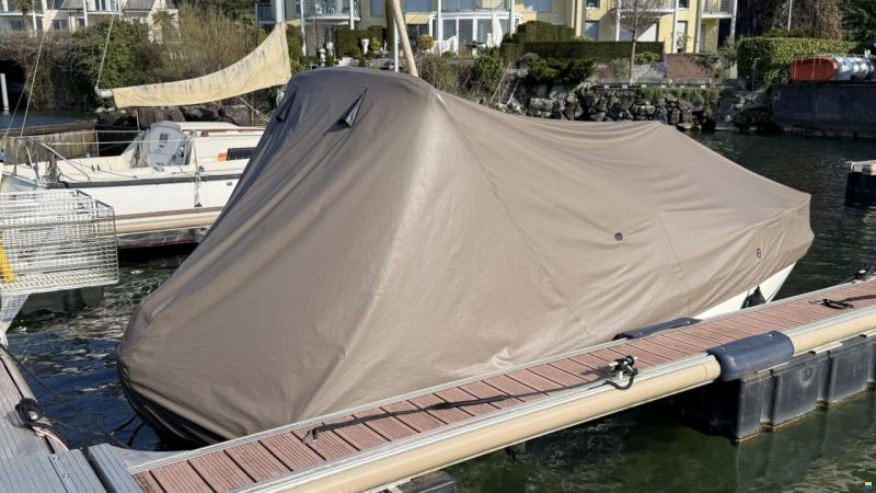 Quicksilver Activ 555 Open