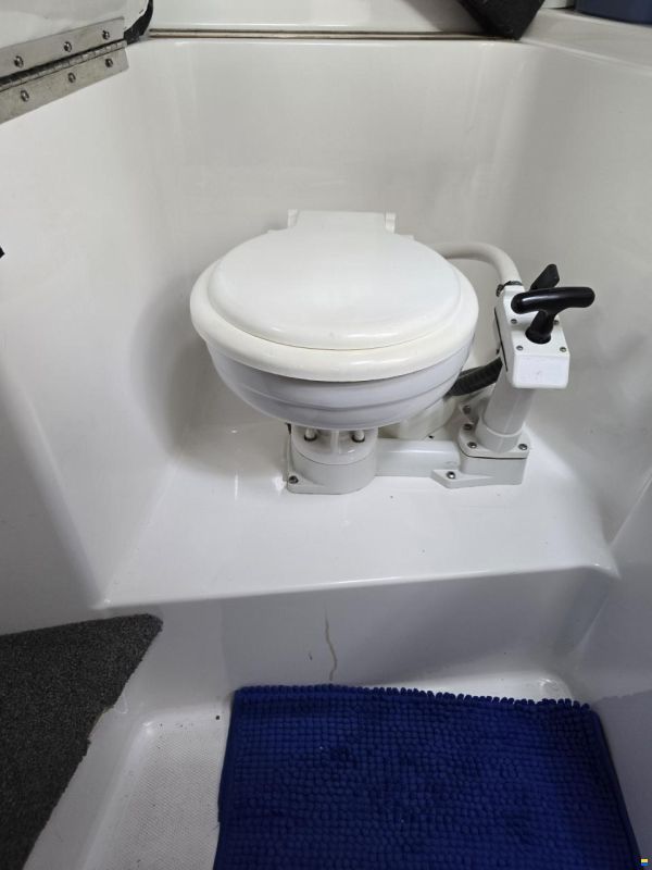 Karnic Bluewater 2460