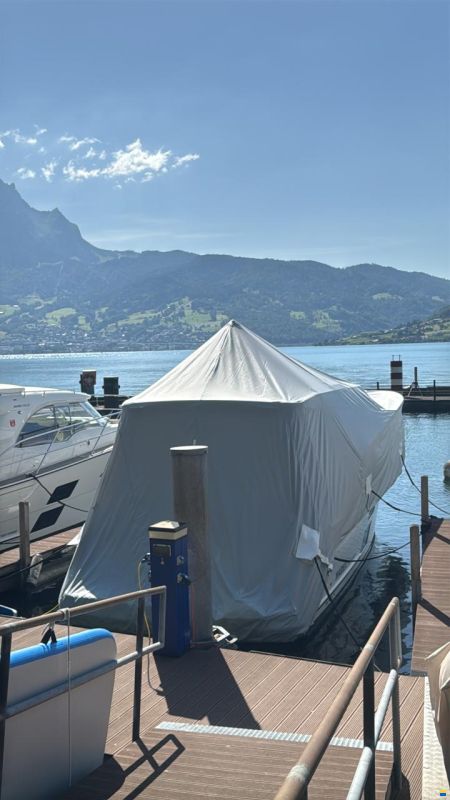 Marex 330