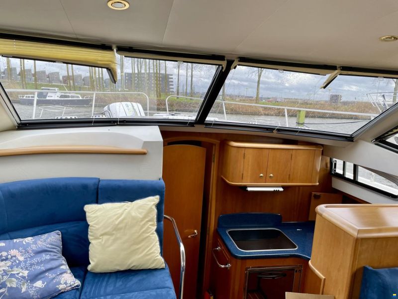 Broom 39 L