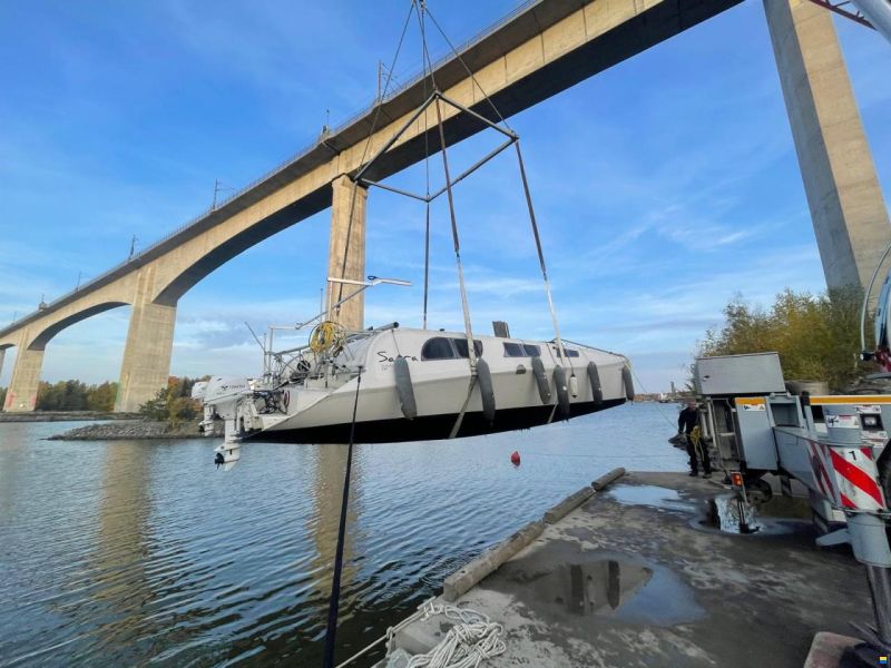 15 qm Catamaran Sport