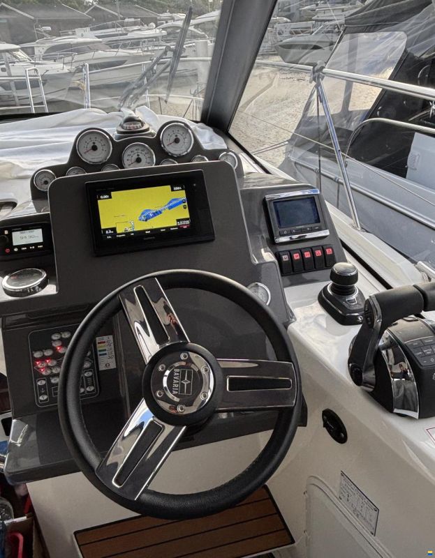 Bavaria S 33 HT