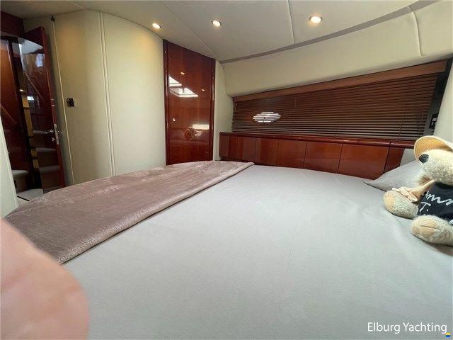 Fairline Squadron 58