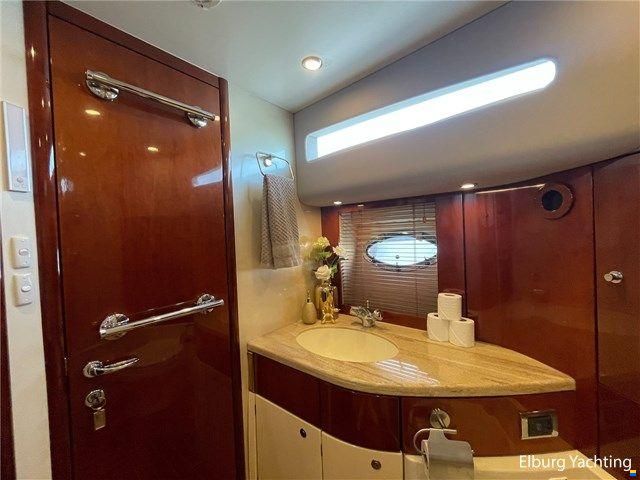 Fairline Squadron 58