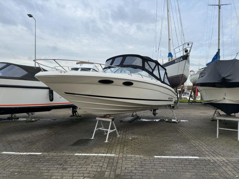 Sea Ray 230 OV signature