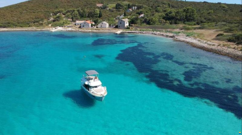 Beneteau Swift Trawler 30