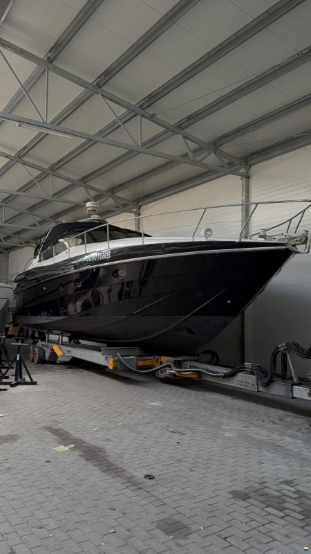Pershing 45