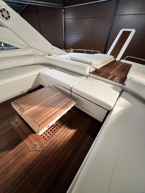 Pershing 45