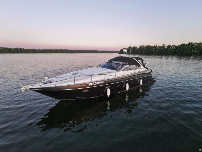 Pershing 45