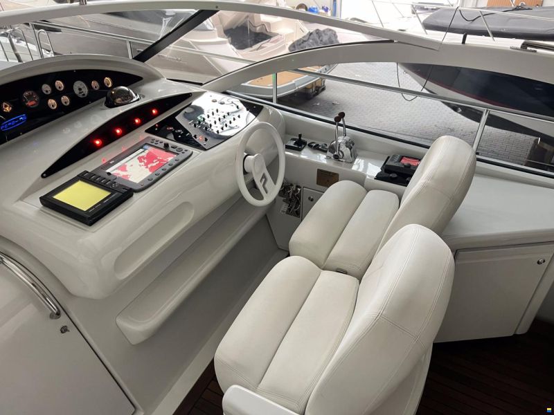 Pershing 45