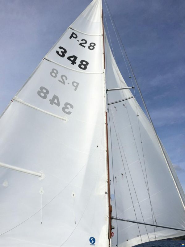 Hallberg-Rassy P28