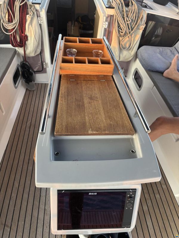 Beneteau Oceanis 41.1