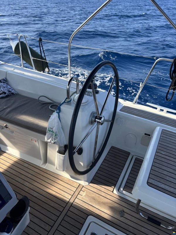 Beneteau Oceanis 41.1