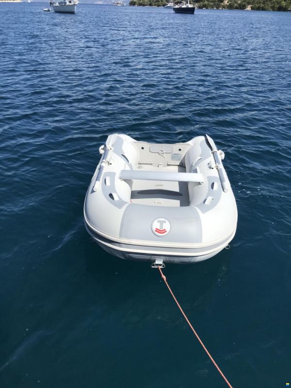 Beneteau Oceanis 41.1