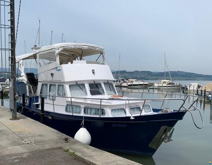 Pedro 1000 Flybridge