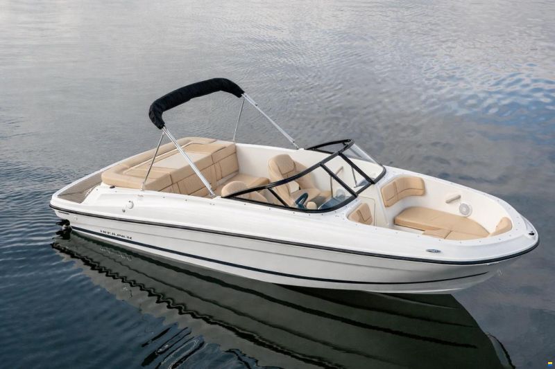Bayliner VR4E 2023 en excellent état