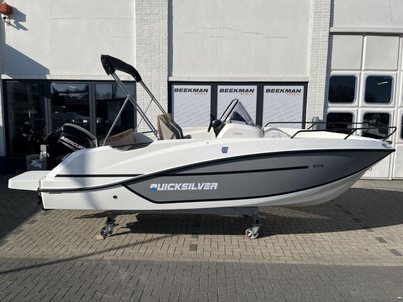Quicksilver 555 Open
