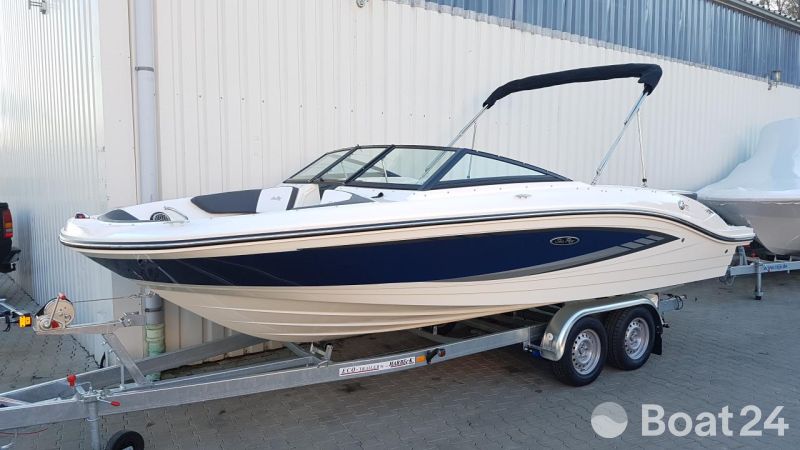 Sea Ray 210 SPXE inkl. Trailer & Bodenseezul. (1