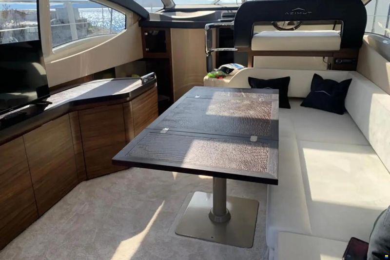 Azimut 40S
