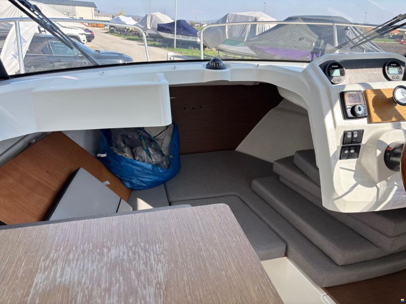 Jeanneau Merry Fisher 605