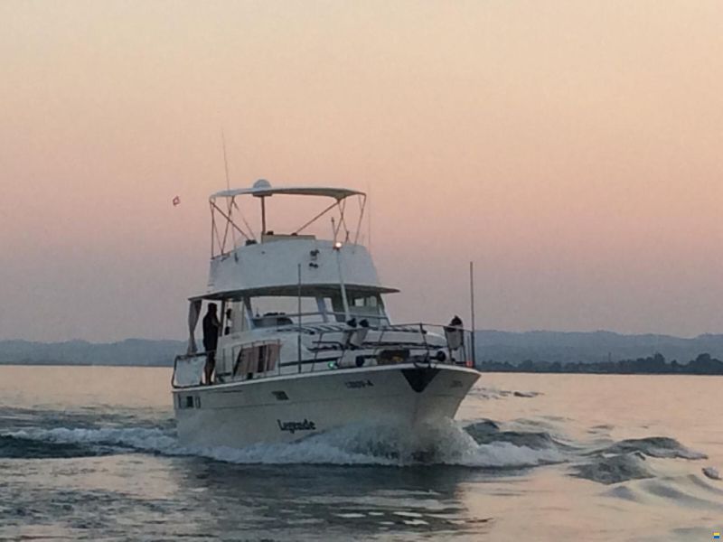 Chris Craft Commander 41 Fly