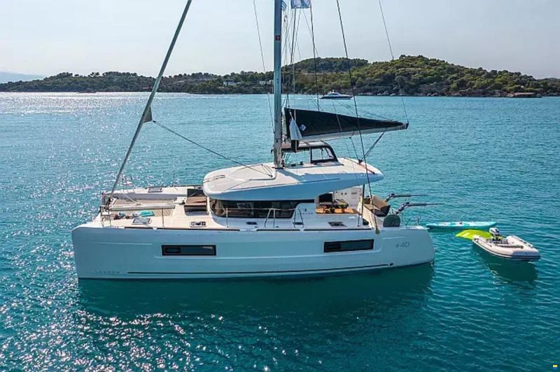 Lagoon 40