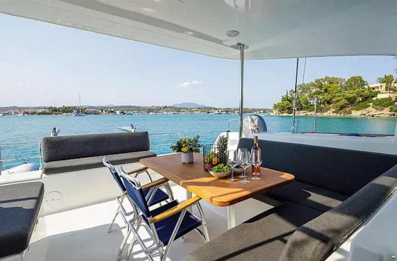 Lagoon 40