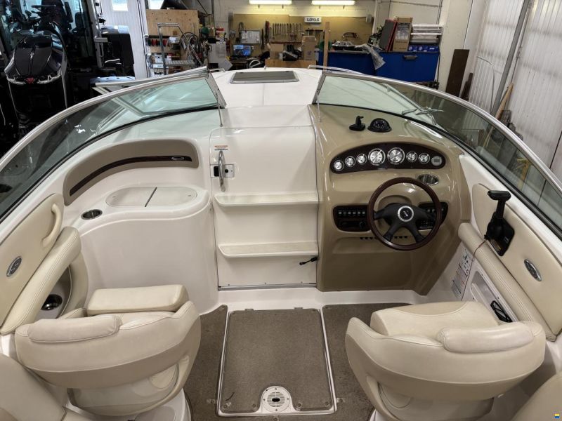 Chaparral 265