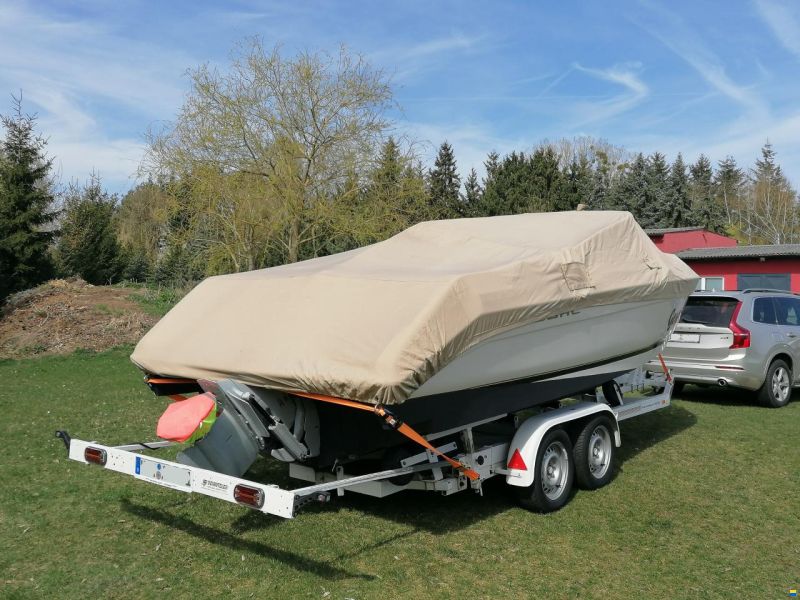 Regal Ventura 6.8