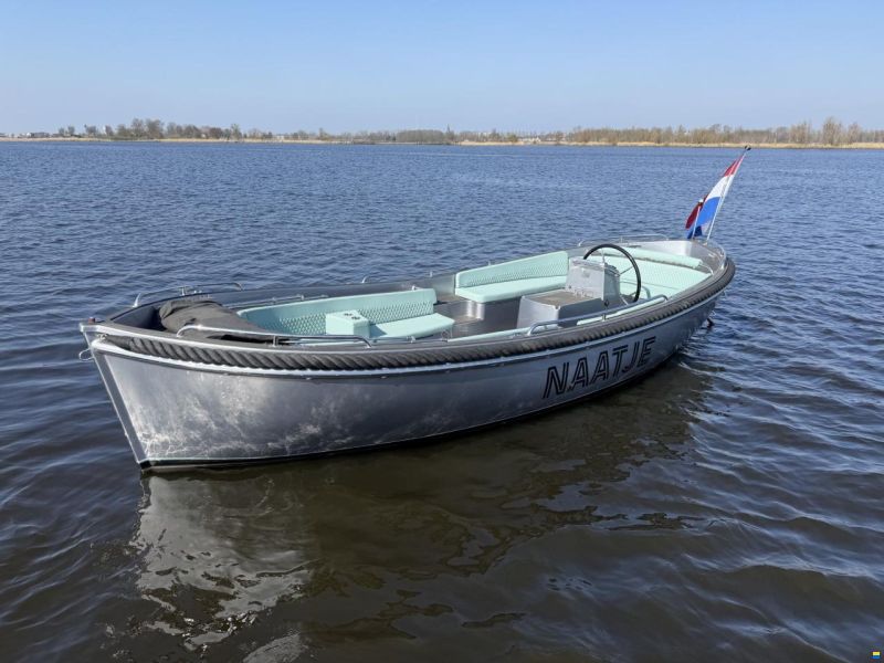 Seafury 800