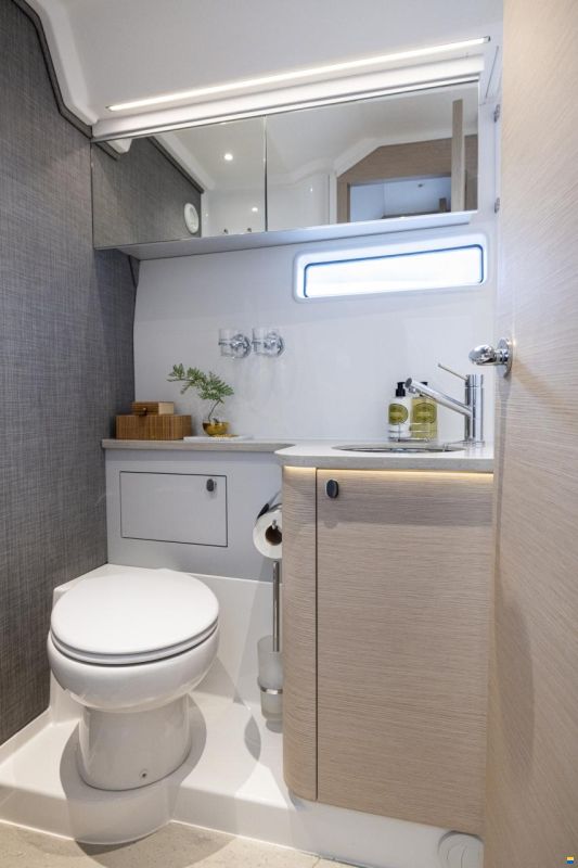 Nimbus 495 Flybridge