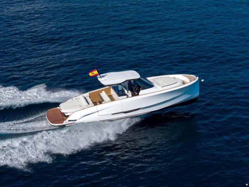 Solaris Power 44 Open