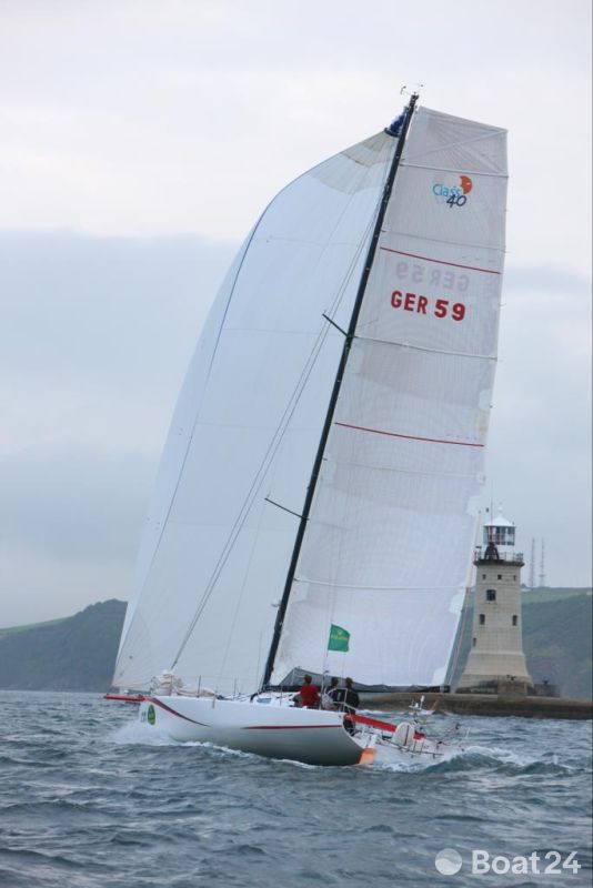 Green Marine Class 40