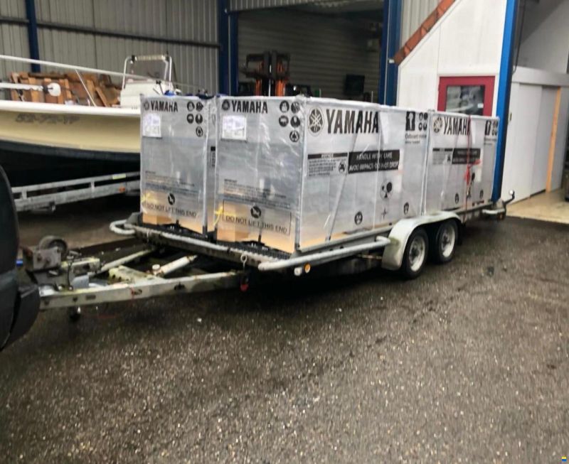 Yamaha F300NCB