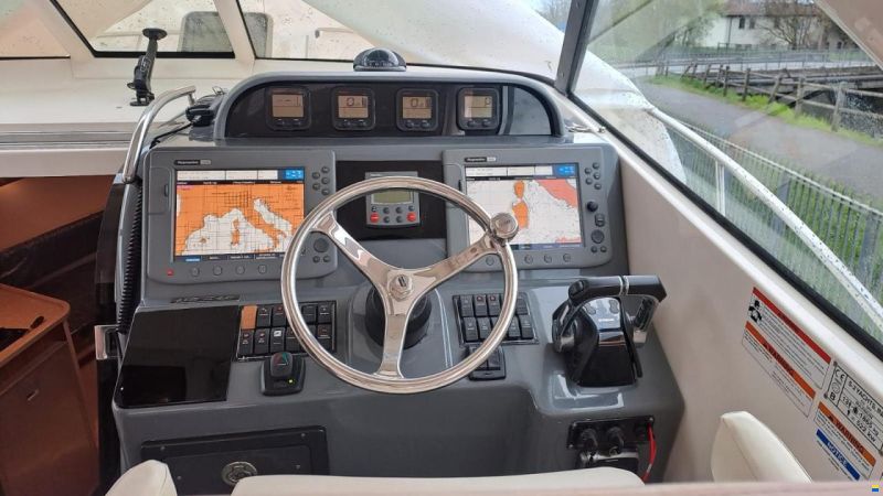 Pursuit OS 345 Offshore