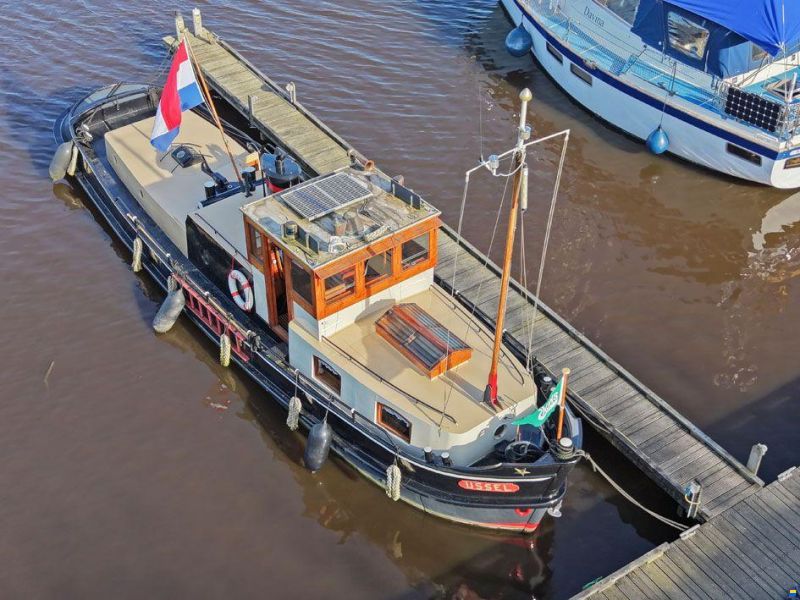 Motorsleepboot 13.90, IJssel