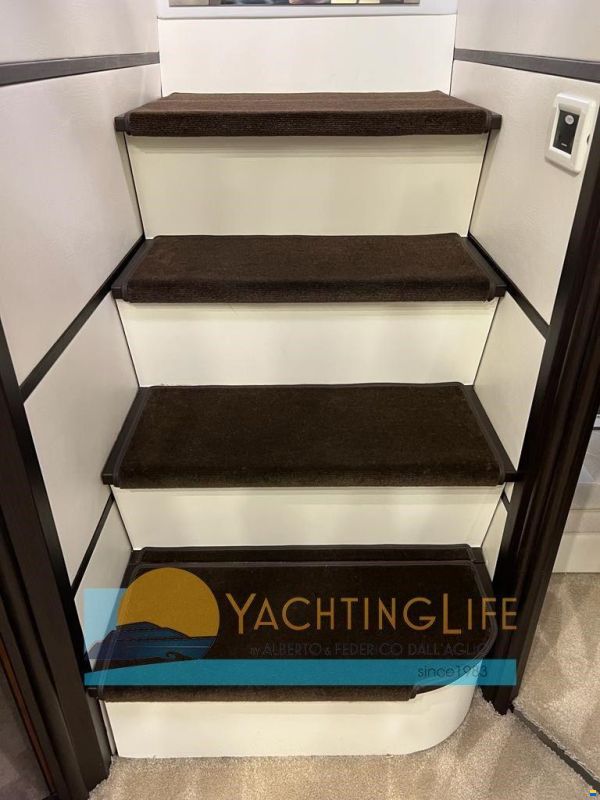 Pershing 50'