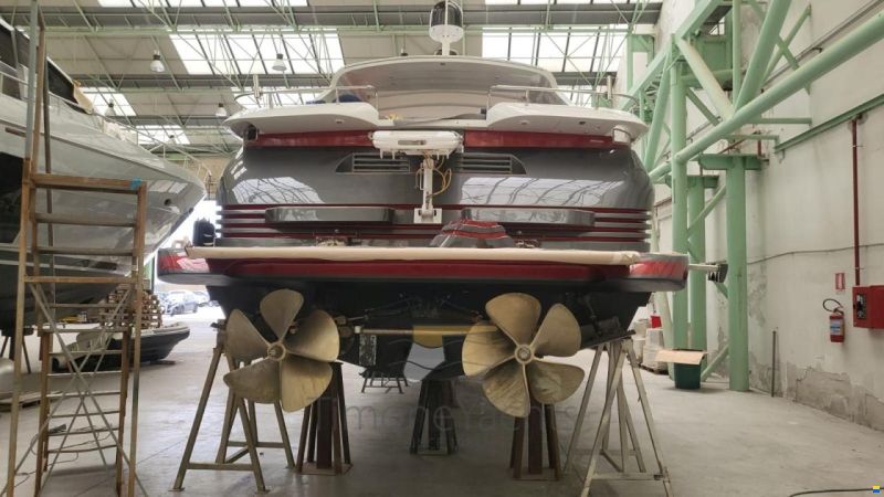 Pershing 54