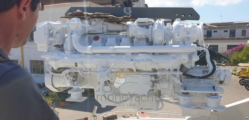 Pershing 54