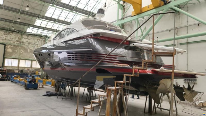Pershing 54