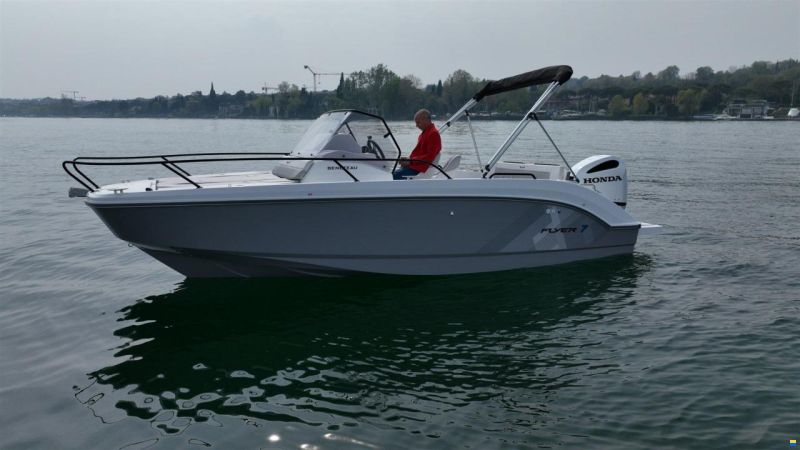 Beneteau Flyer 7 SUNdeck